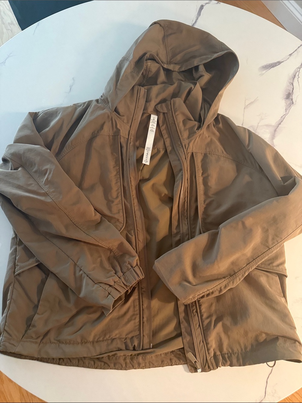 Lululemon Women’s Waterproof Jacket Size 8